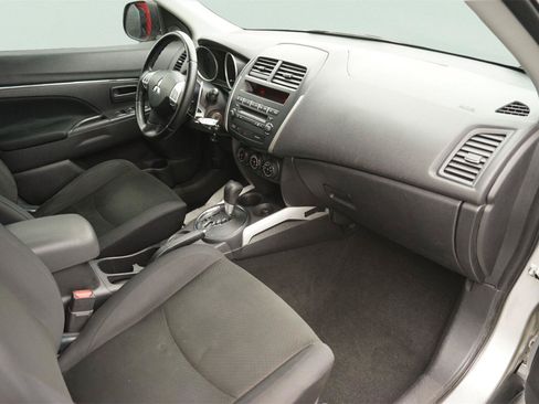 Used 2013 Mitsubishi Outlander Sport ES FWD image 17