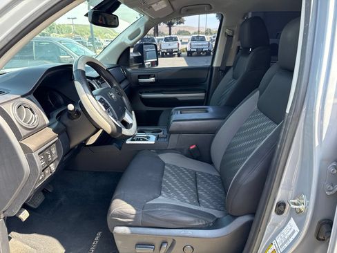 Used 2019 Toyota Tundra SR5 w/ SR5 Upgrade Package AWD/4WD image 9