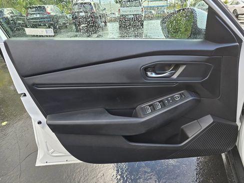 Used 2024 Honda Accord EX image 10