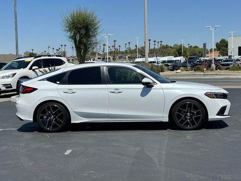 Used 2024 Honda Civic Sport Touring image 8