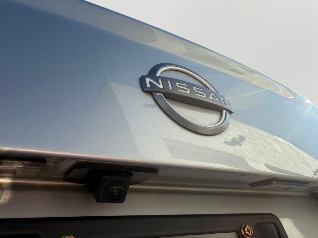 Used 2024 Nissan Versa SV w/ Trunk Package FWD image 29