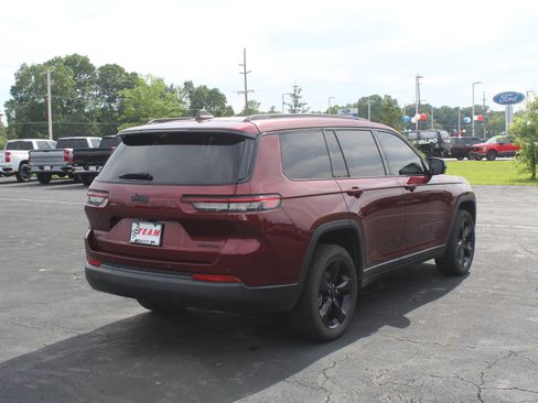Used 2024 Jeep Grand Cherokee L Limited w/ Luxury Tech Group II AWD/4WD image 4