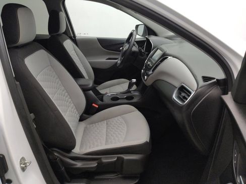 Used 2018 Chevrolet Equinox LT image 21