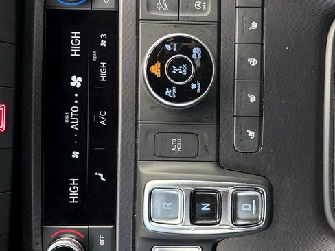 Used 2025 Hyundai Palisade Calligraphy image 35