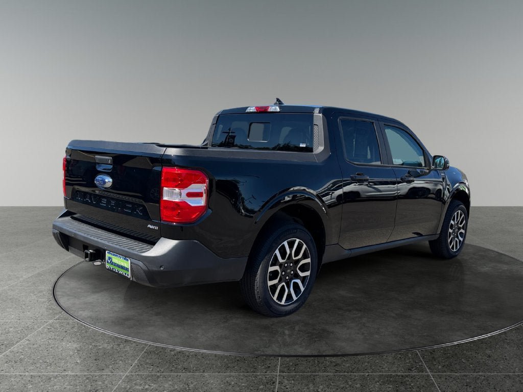 Used 2024 Ford Maverick Lariat AWD/4WD image 10
