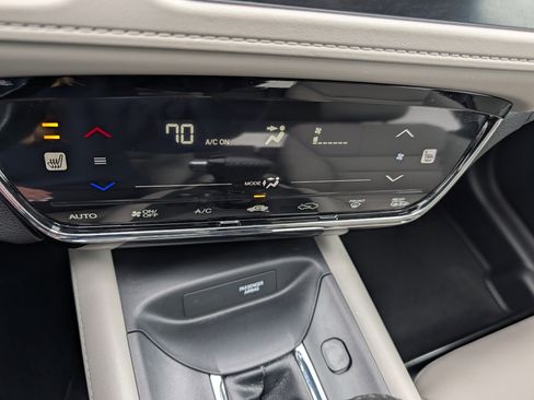 Used 2017 Honda HR-V EX-L image 31
