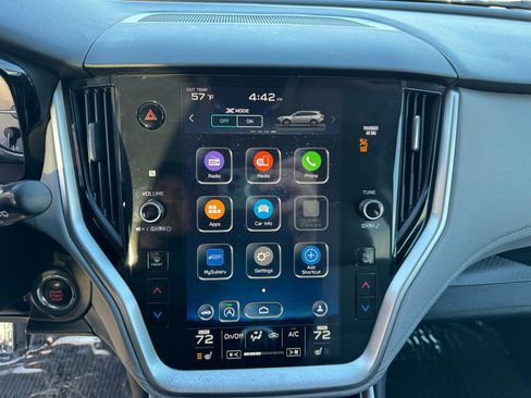 Used 2020 Subaru Outback Premium image 30