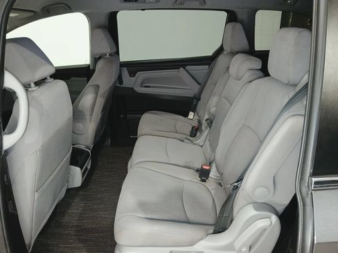 Used 2022 Honda Odyssey EX image 12