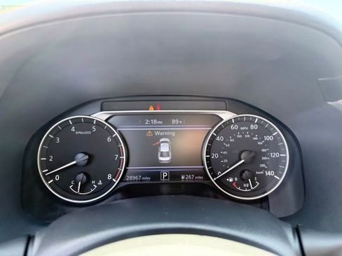 Certified 2021 Nissan Altima 2.5 SR FWD image 11