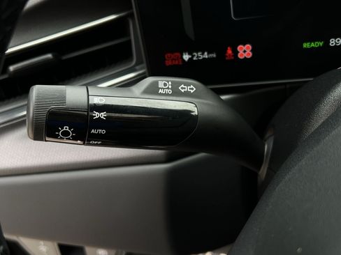 Used 2024 Kia EV9 GT-Line AWD/4WD image 21