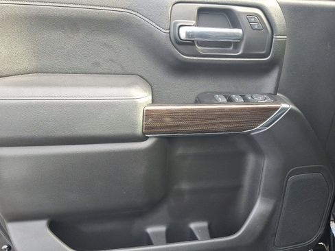 Used 2019 Chevrolet Silverado 1500 LT w/ All-Star Edition image 13