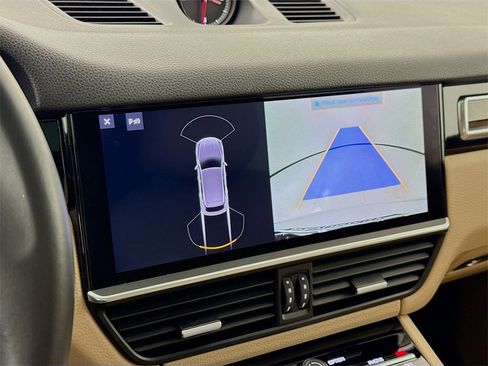 Certified 2020 Porsche Cayenne image 22