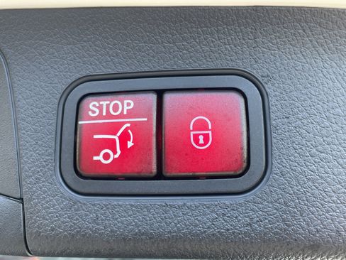 Used 2025 Mercedes-Benz GLA 250 GLA 250 SUV image 11