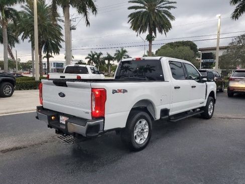 Used 2025 Ford F250 XLT image 4
