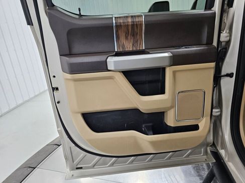 Used 2018 Ford F150 Lariat AWD/4WD image 34
