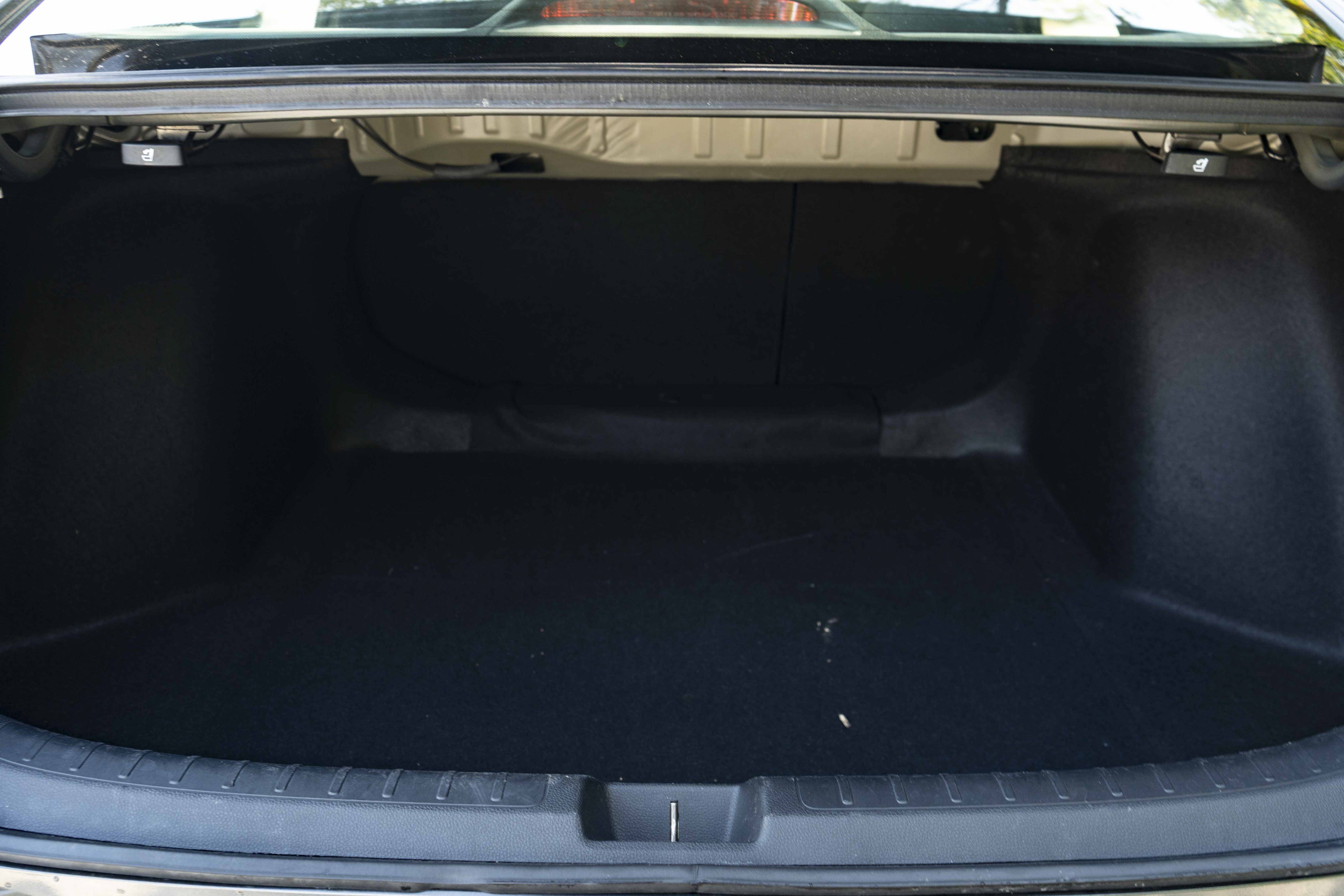 Used 2025 Honda Civic Sport image 40