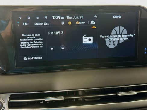 Used 2025 Hyundai Palisade Calligraphy AWD/4WD image 15