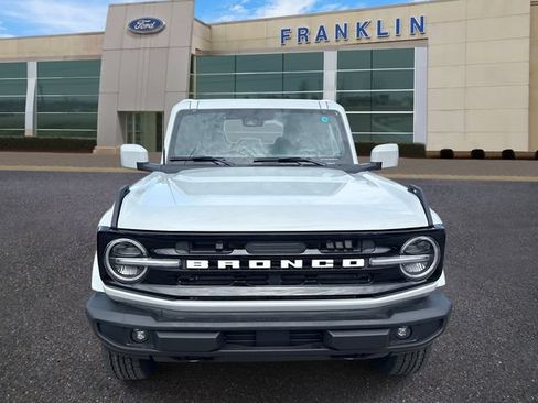 New 2026 Ford Bronco Outer Banks AWD/4WD image 2