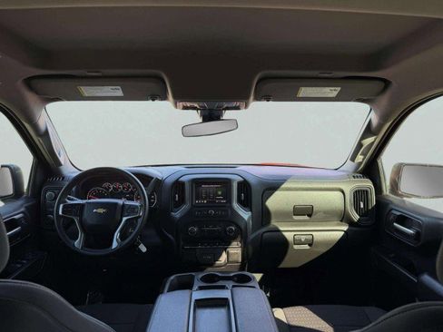 Used 2022 Chevrolet Silverado 1500 Custom w/ LPO, Blackout Package image 38