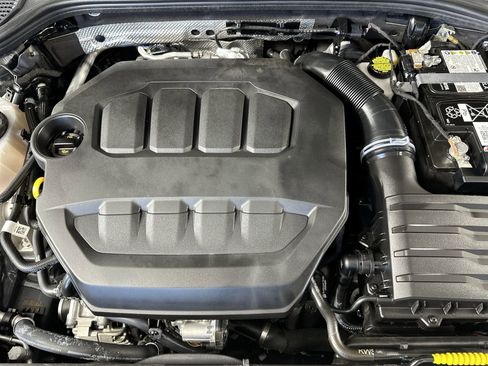 Used 2024 Volkswagen GTI SE image 27