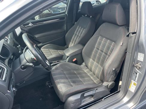 Used 2011 Volkswagen GTI 2-Door FWD image 13