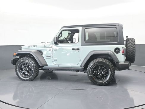 Used 2023 Jeep Wrangler Willys image 3