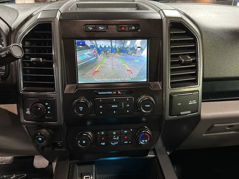 Used 2019 Ford F150 XLT w/ Equipment Group 302A Luxury image 22