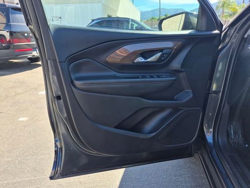 Used 2018 GMC Terrain SLE image 10