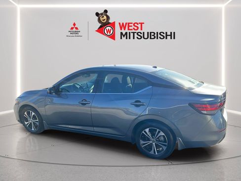 Used 2022 Nissan Sentra SV FWD image 3
