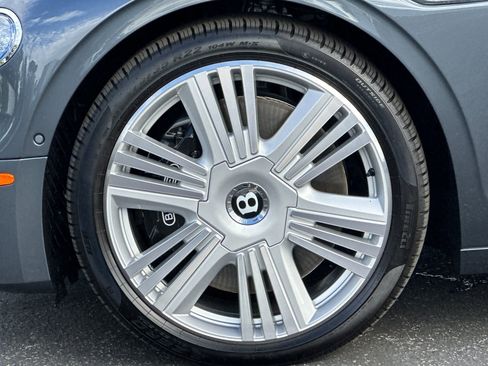 New 2026 Bentley Flying Spur Plug-In Hybrid AWD/4WD image 6