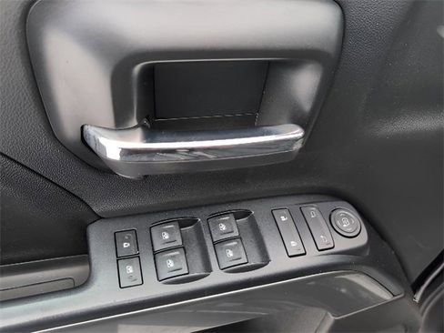 Used 2016 Chevrolet Silverado 2500 LT w/ Snow Plow Prep Package image 11