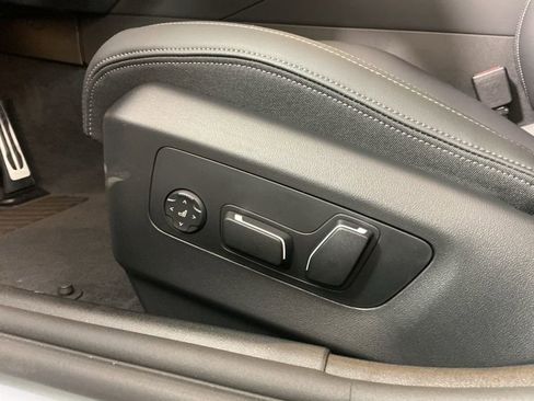 Certified 2026 BMW 540i xDrive w/ Executive Package AWD/4WD image 20