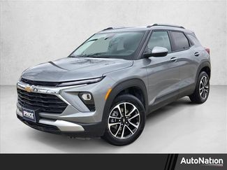 Used 2025 Chevrolet TrailBlazer LT video 1