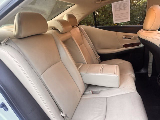 Used 2010 Lexus HS 250h w/ Preferred Accessory Package FWD image 15