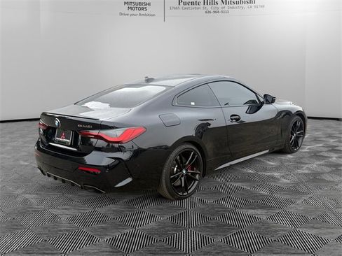 Used 2024 BMW M440i Coupe w/ Premium Package image 5
