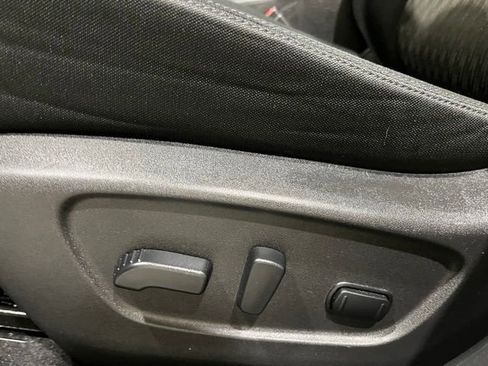 Used 2020 Nissan Rogue SV AWD/4WD image 20