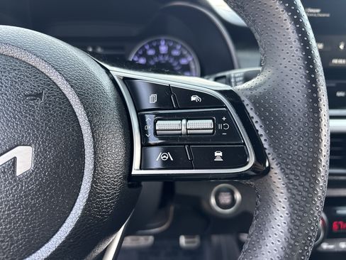 Certified 2022 Kia Forte GT-Line w/ GT-Line Premium Package FWD image 28