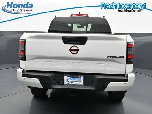 Used 2023 Nissan Frontier PRO-4X w/ Pro Convenience Package AWD/4WD image 8