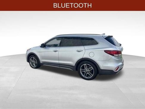 Used 2019 Hyundai Santa Fe XL FWD image 4