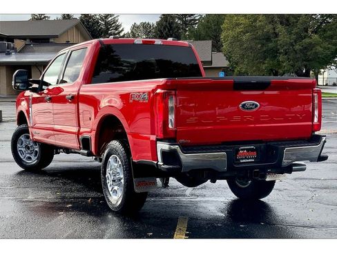 New 2026 Ford F350 XLT w/ FX4 Off-Road Package image 3