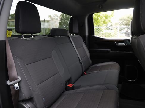 Used 2024 Chevrolet Silverado 1500 LT w/ Protection Package RWD image 19
