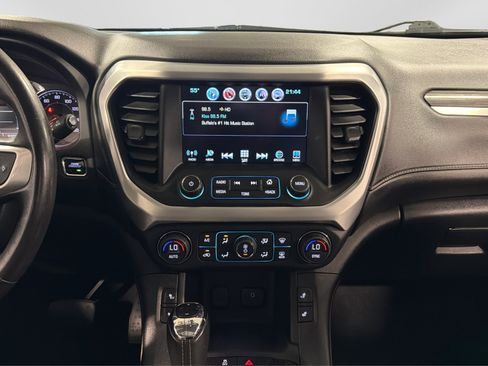 Used 2019 GMC Acadia SLT w/ LPO, Floor Liner Package AWD/4WD image 27