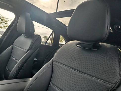 Certified 2026 Mercedes-Benz GLC 300 4MATIC image 18