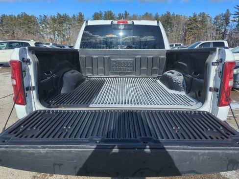 Used 2025 RAM 1500 Laramie image 27