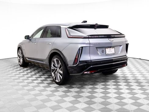 Certified 2024 Cadillac Lyriq Luxury w/ LPO, Floor Liner Package image 3