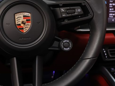 Certified 2024 Porsche 911 Carrera GTS RWD image 38