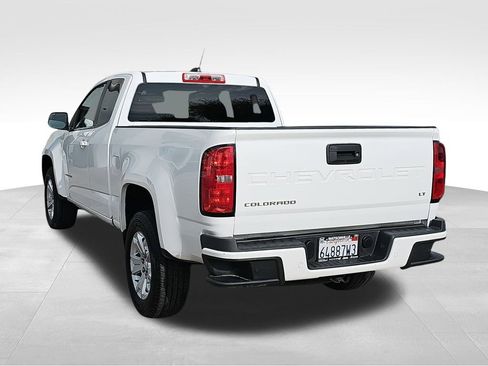 Used 2022 Chevrolet Colorado LT w/ Fleet Safety Package image 5