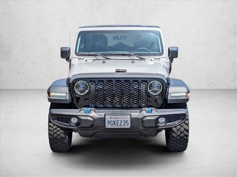 Used 2023 Jeep Wrangler Unlimited w/ 8.4" Radio Group AWD/4WD image 3