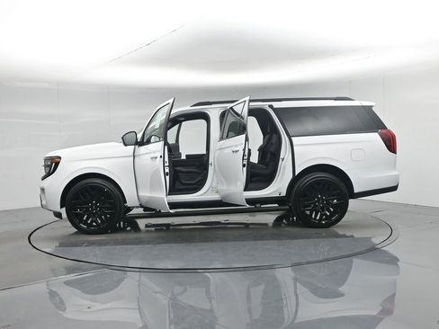 New 2026 Ford Expedition Max Platinum AWD/4WD image 38