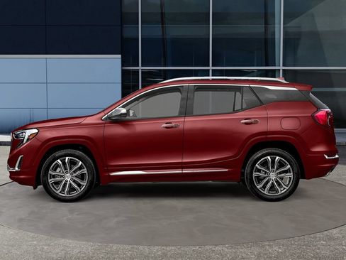 Used 2018 GMC Terrain Denali w/ Comfort Package AWD/4WD image 3